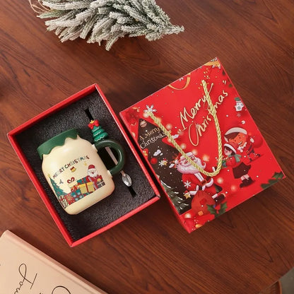 Santa Claus with Spoon/Straw