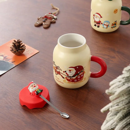 Santa Claus with Spoon/Straw